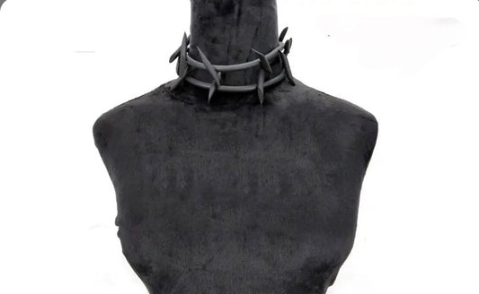 Spike me Choker